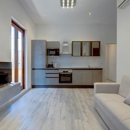 Modern Apartment In The Best Area Of 斯利马 外观 照片